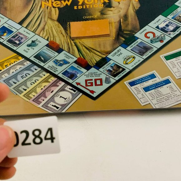 Vintage Monopoly New York City Edition The Big Apple 1998 Board Game New Sealed - Picture 7 of 7